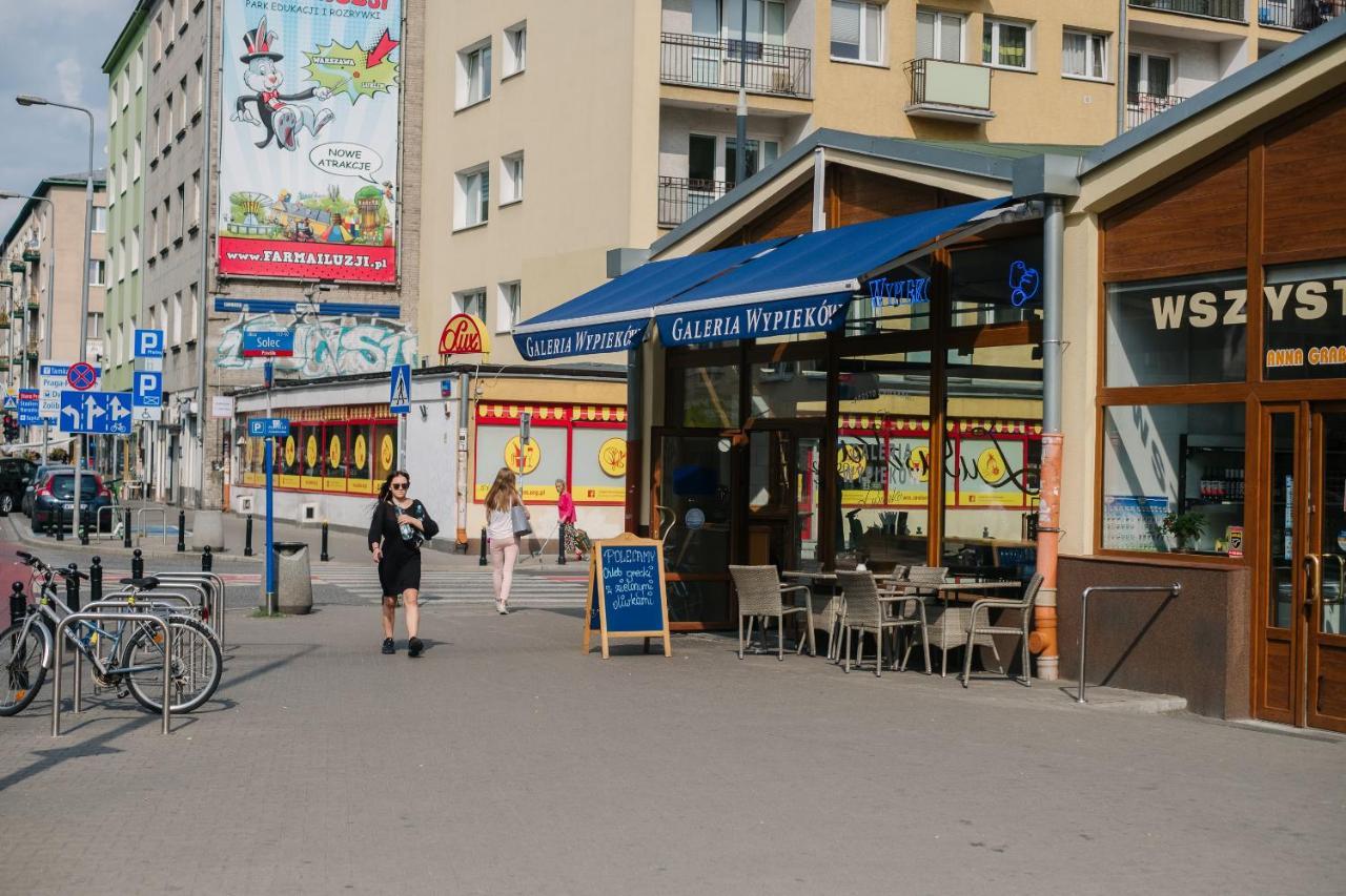 Lägenhet Bulwary Wislane Modern Warszawa